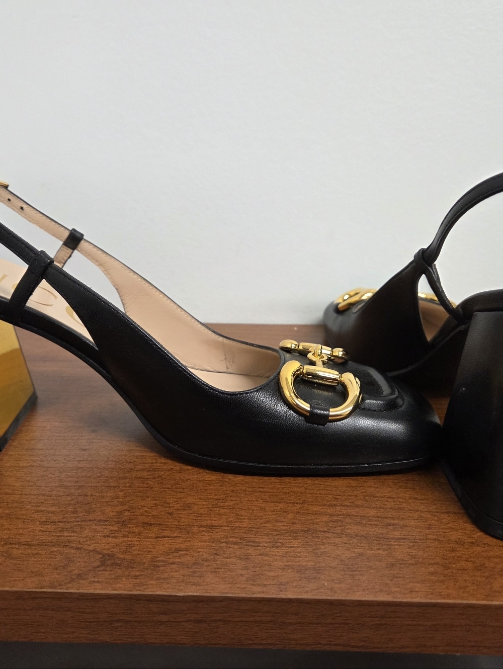 Gucci Black Leather Horsebit Slingback Pumps- Receipt Attached - Picture 8 of 9